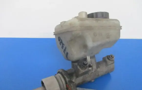 Peugeot 406 Master brake cylinder