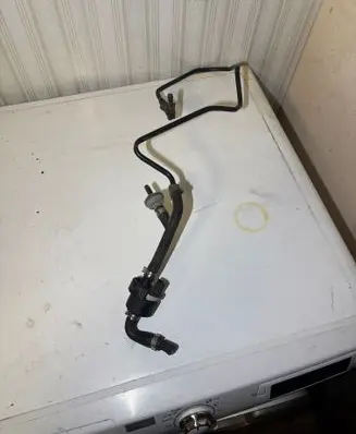 Audi A4 S4 B5 8D Valve vacuum PX042115903 058133455
