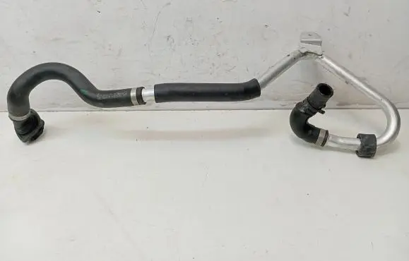 Mercedes-Benz GLC C253 Engine coolant pipe/hose A2058303002