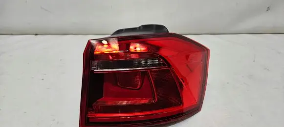 Volkswagen Golf Sportsvan Rear/tail lights 510945096R