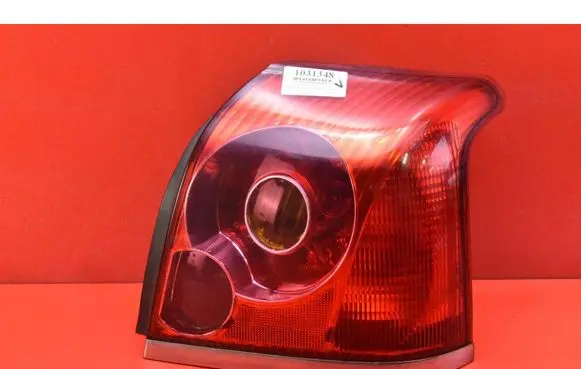Toyota Avensis Verso Rear/tail lights