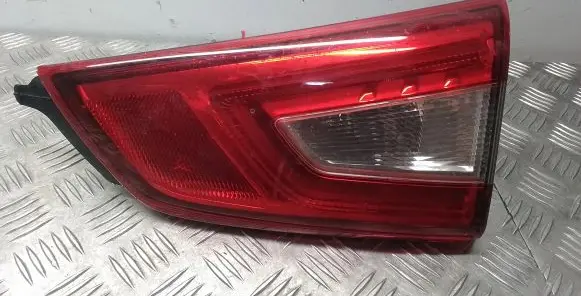 Nissan Qashqai Tailgate rear/tail lights 22618013