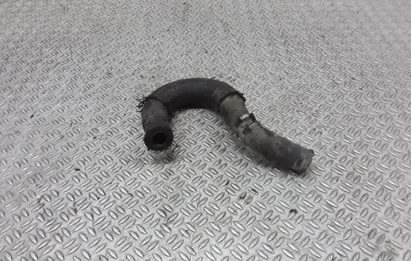 Toyota Avensis T250 Engine coolant pipe/hose