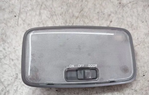 Toyota Land Cruiser (J120) Rear seat light