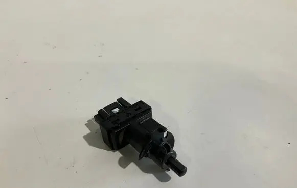 Mercedes-Benz E W211 Brake pedal sensor switch 0045452114