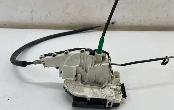 Maserati Ghibli Rear door lock 68203009AA