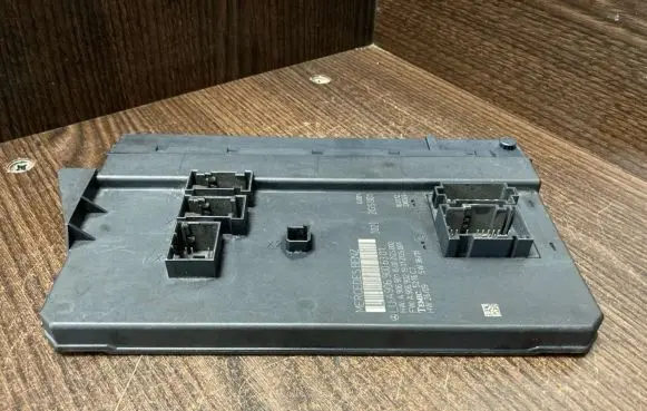 Mercedes-Benz Sprinter W906 Central body control module 9069006301 9069011500