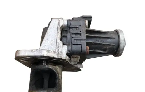 Renault Megane III EGR valve H8200129863 147105308R 14710530