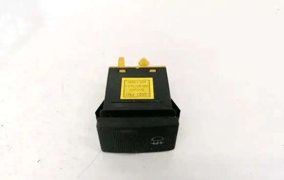 Fog light switch
