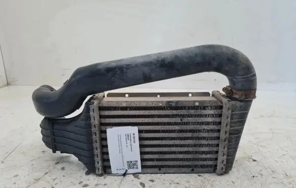 Opel Zafira A Intercooler radiator 24406701