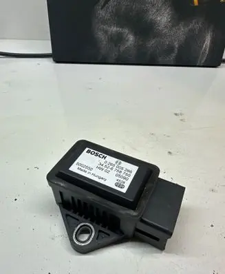 BMW 5 E60 E61 ESP acceleration yaw rate sensor 0265005266 34526758750 5002550