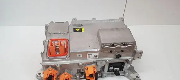 Polestar 2 Voltage converter inverter 32362862