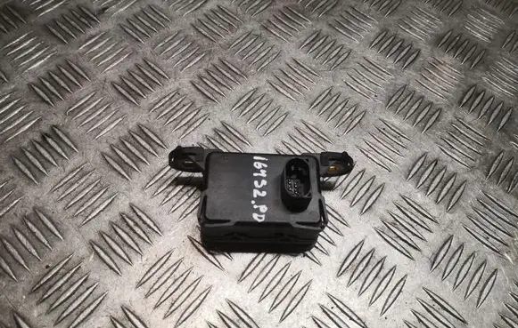 Mercedes-Benz ML W164 Acceleration sensor A0045423918 0045423918