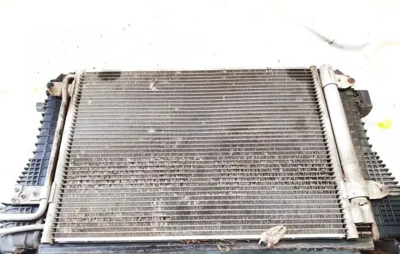 A/C cooling radiator (condenser)
