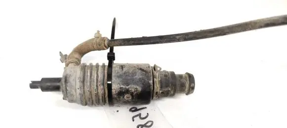 Audi 80 90 S2 B4 Windscreen/windshield washer pump 4A0955651