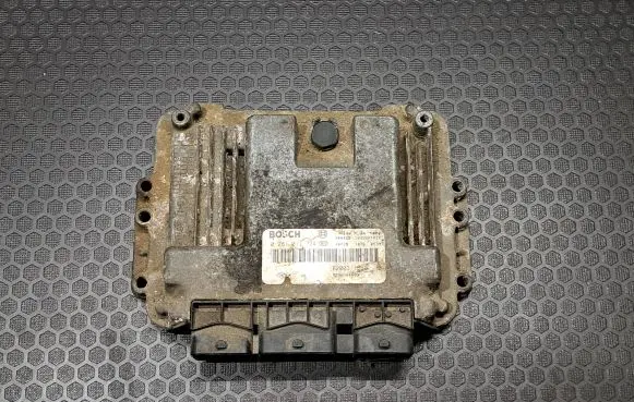 Renault Espace - Grand espace IV Engine control unit/module 8200311550 8200384493 0281011724