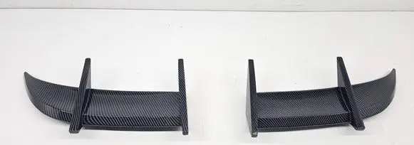Tailgate/trunk spoiler