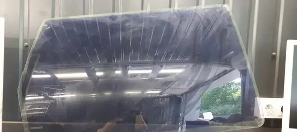 Mitsubishi Space Wagon Rear door window glass