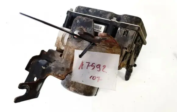 Nissan Note (E11) ABS Pump 0265235043