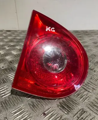 Volkswagen Golf V Tailgate rear/tail lights 1K6945093E 028500102 800000183