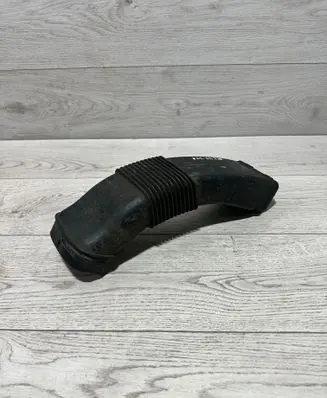 BMW X3 F25 Air intake duct part 8519133 0113859A