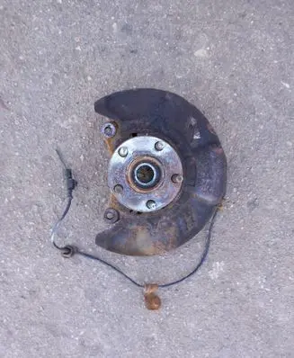 Subaru Legacy Front wheel hub spindle knuckle