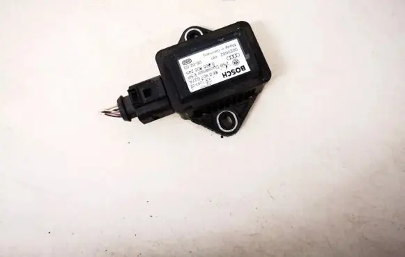 Audi A4 S4 B6 8E 8H ESP acceleration yaw rate sensor 8e0907637a 0265005245