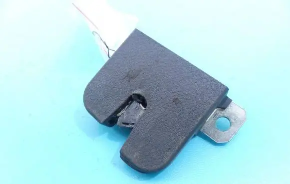 Seat Ibiza III (6L) Tailgate/trunk/boot lock/catch/latch 6L6827505A IMPRK1103436