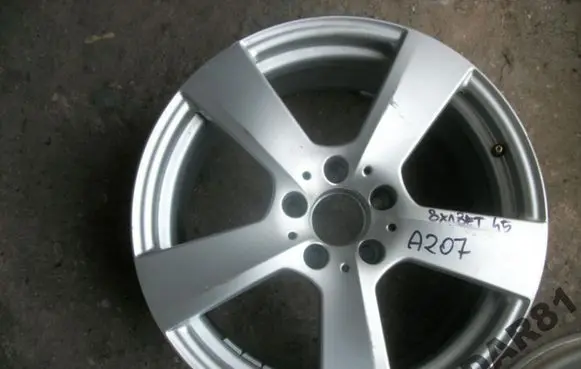 Mercedes-Benz E A207 R18 alloy rim 