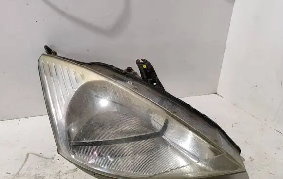 Ford Focus Headlight/headlamp XS4X13005