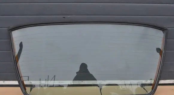 BMW 3 E30 Rear windscreen/windshield window 