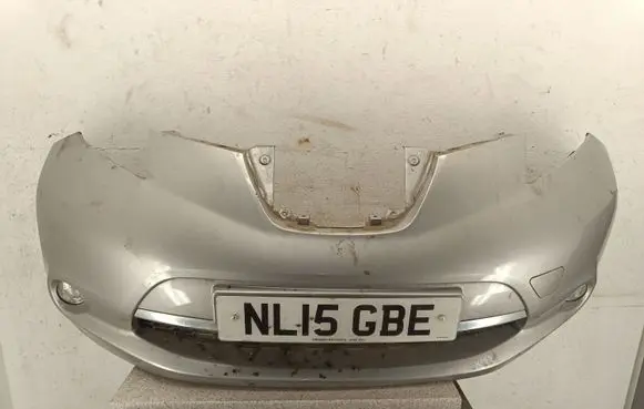 Nissan Leaf I (ZE0) Front bumper 62022 82022