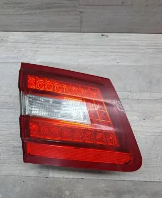 Mercedes-Benz E W212 Tailgate rear/tail lights