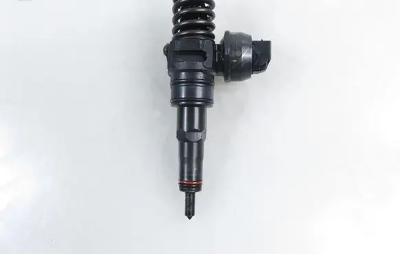 Audi A4 S4 B6 8E 8H Fuel injector 0414720214 038130073AR