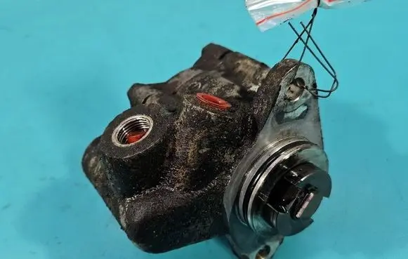 Iveco Daily 3rd gen Power steering pump 7683955126 IMPRK1600460