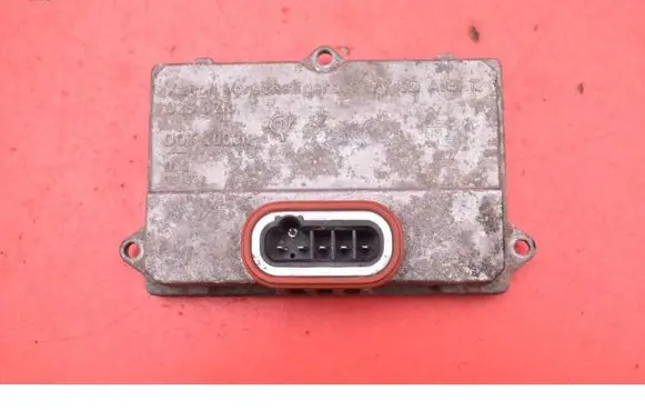 Opel Astra H Voltage converter/converter module 5DV008290-00