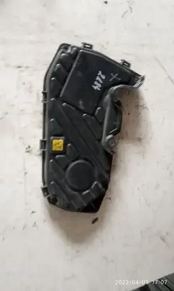 Opel Zafira B Timing belt guard (cover) 55187752
