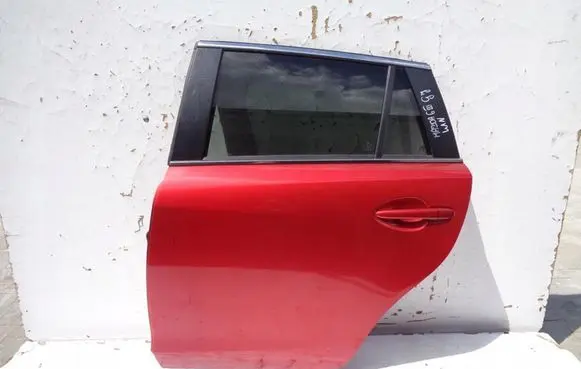 Mazda 6 Rear door