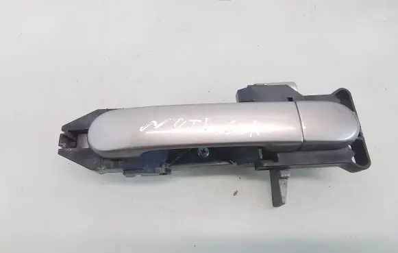 Nissan Note (E11) Rear door exterior handle 233324