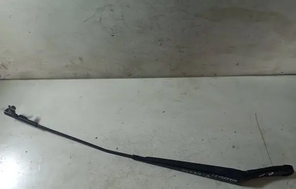 Skoda Octavia Mk2 (1Z) Front wiper blade arm 1Z1955410