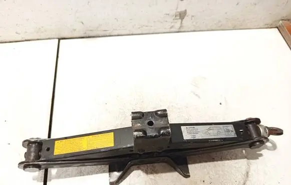 Peugeot 4007 Lift Jack 