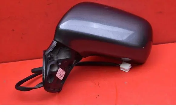 Toyota Corolla Verso E121 Front door electric wing mirror 015857