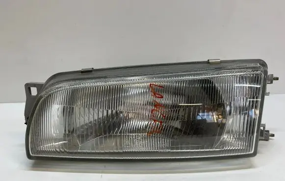 Mitsubishi Lancer Headlight/headlamp