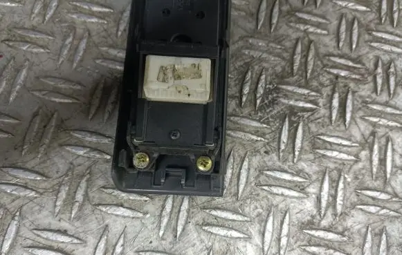 Toyota Corolla Verso E121 Electric window control switch