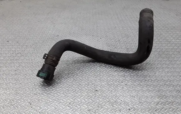 Mazda 2 Engine coolant pipe/hose