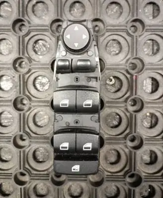 BMW X5 F15 Electric window control switch 9297349 131114