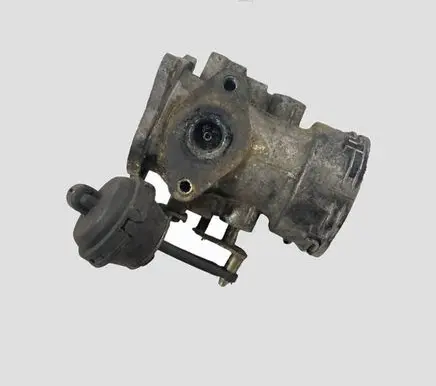 Volkswagen PASSAT B5.5 EGR valve 038129637L