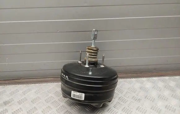 Ford Mustang VI Brake booster FR3C2B195BL