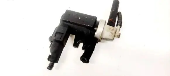 Volkswagen Golf IV Turbo solenoid valve 1J0906627A 72290325