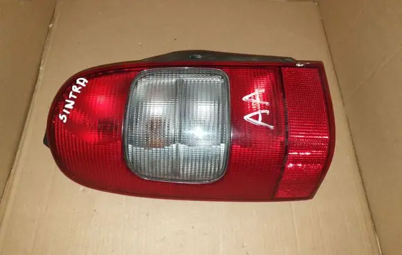 Opel Sintra Rear/tail lights 10263159